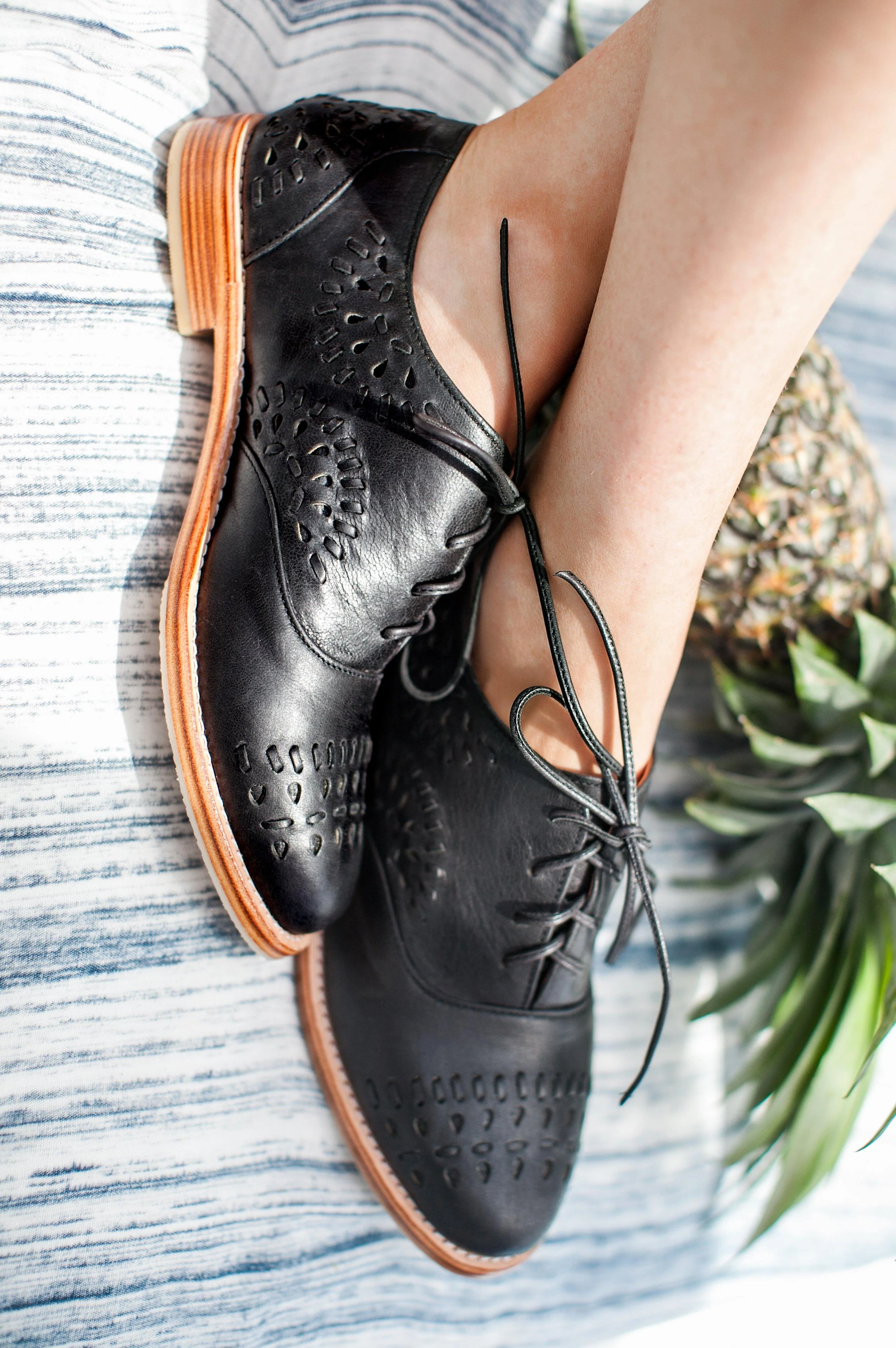 Heartbreak Leather Oxfords (Sz. 5 & 8.5) - Image 5