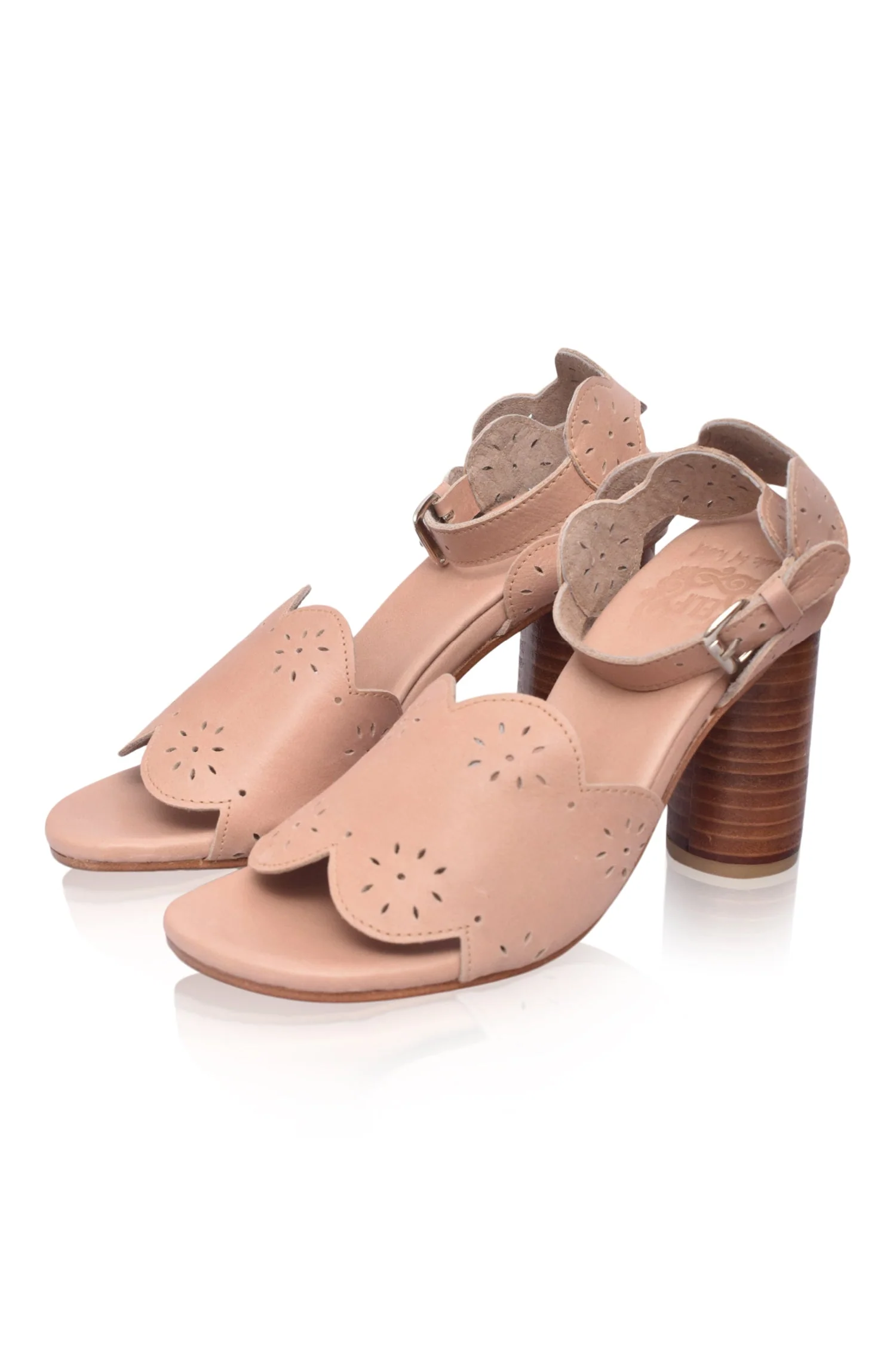 Sakura Block Heel Leather Sandals (Sz. 7) - Image 4